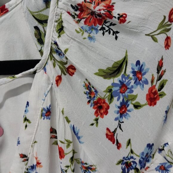 3765 Size XXL Good Heart Lined Tunic Dress in Red and Blue floral Print. - Picture 8 of 10